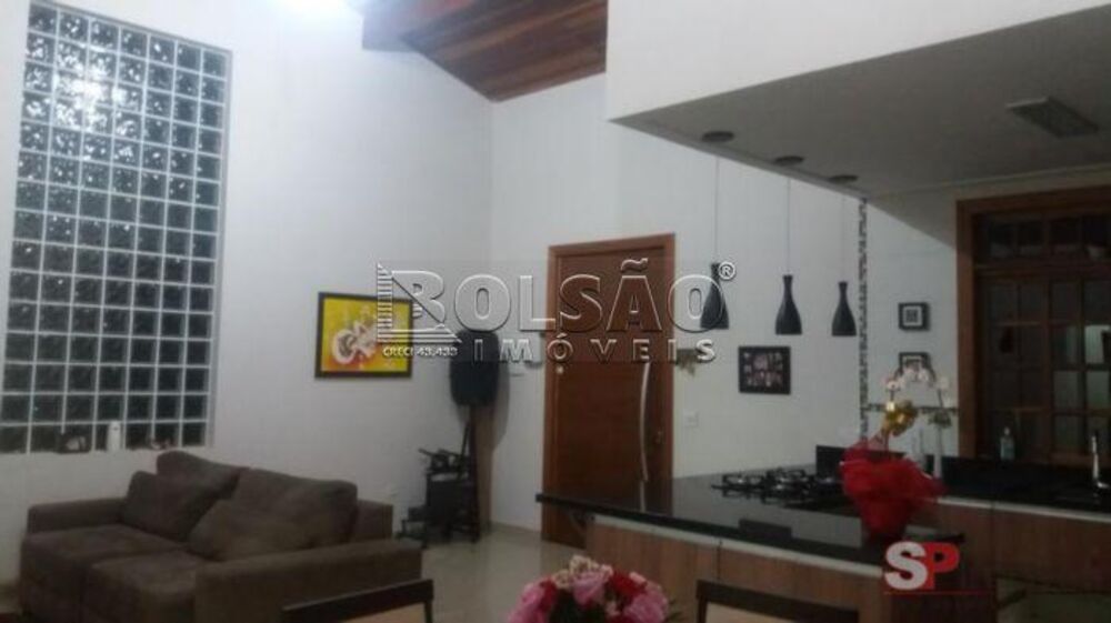 Casa, 3 quartos, 140 m² - Foto 3
