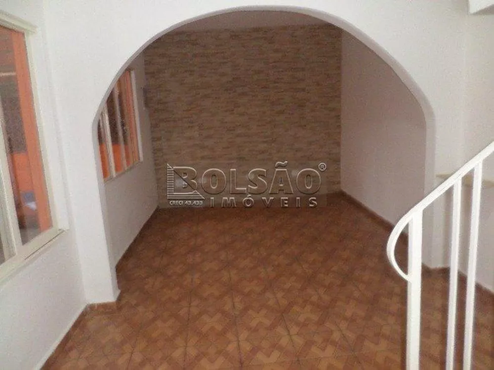 Sobrado para alugar com 2 quartos, 80m² - Foto 1