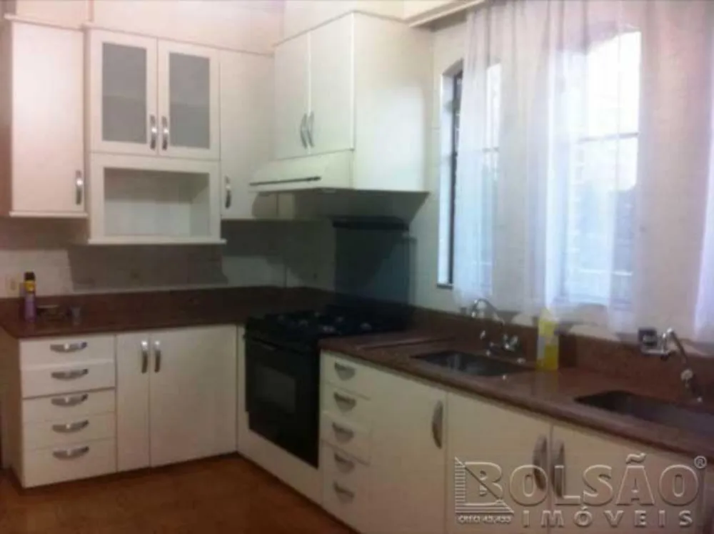 Sobrado, 4 quartos, 495 m² - Foto 1