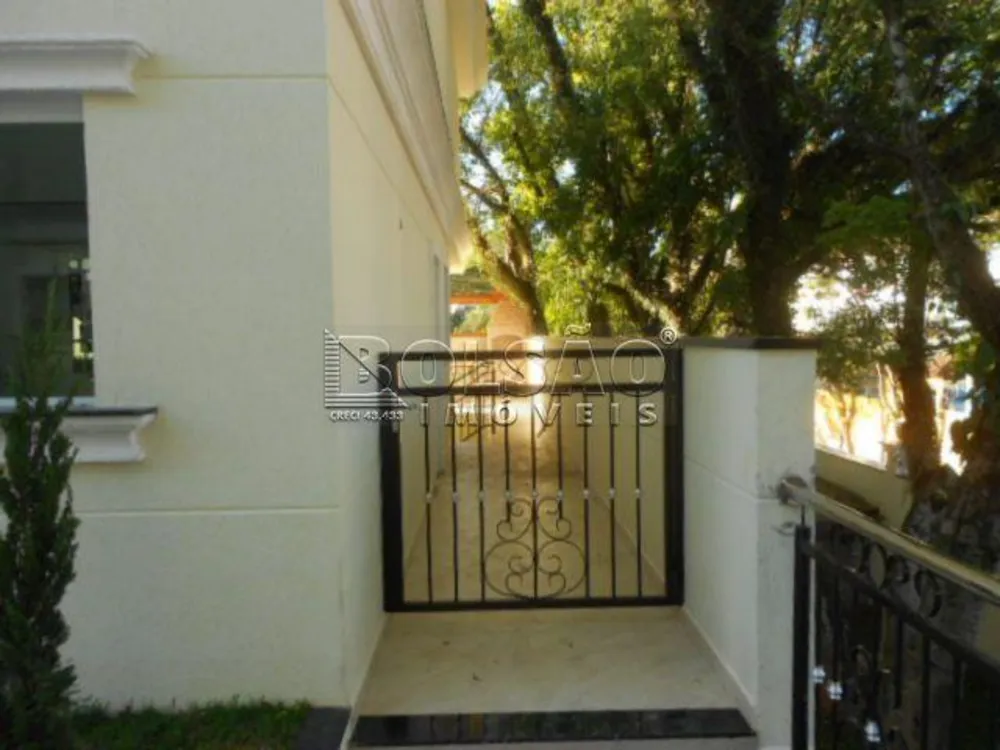 Sobrado, 4 quartos, 380 m² - Foto 1