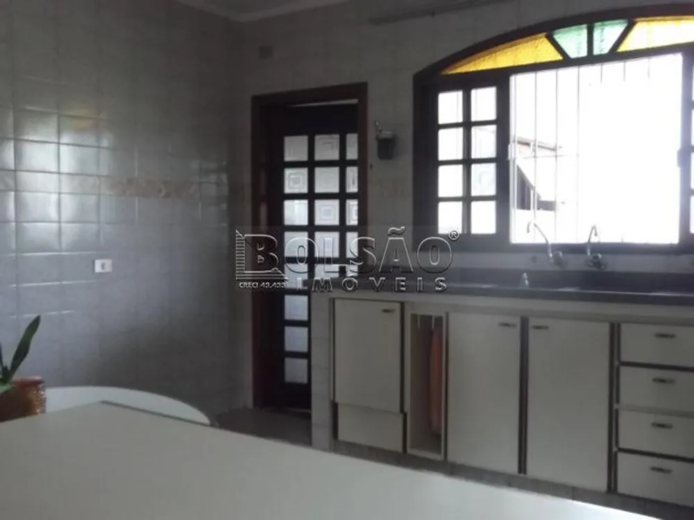 Sobrado, 3 quartos, 279 m² - Foto 8
