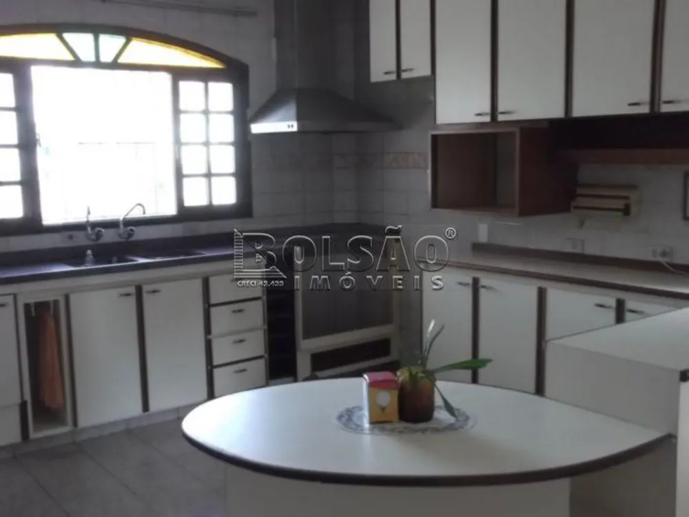 Sobrado, 3 quartos, 279 m² - Foto 9