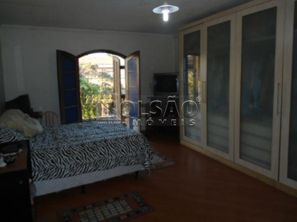 Sobrado, 3 quartos, 240 m² - Foto 2