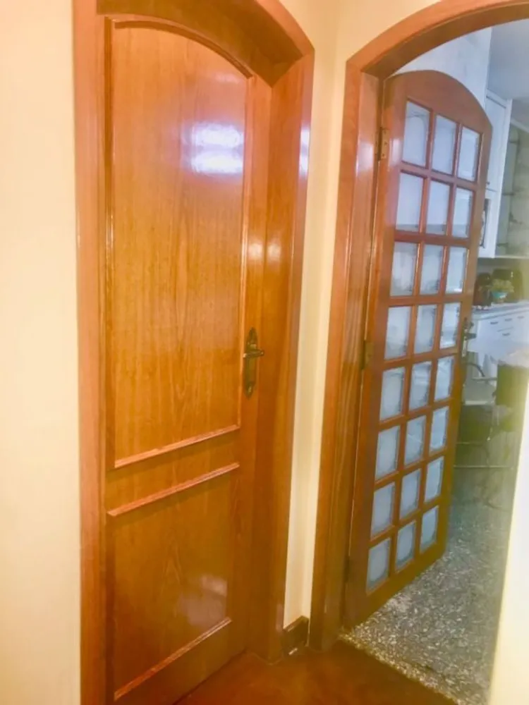 Sobrado, 3 quartos, 308 m² - Foto 3