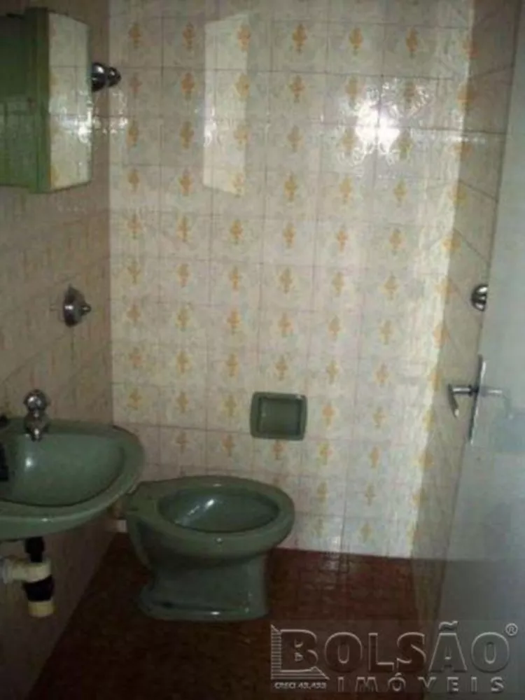 Sobrado à venda com 3 quartos, 194m² - Foto 2