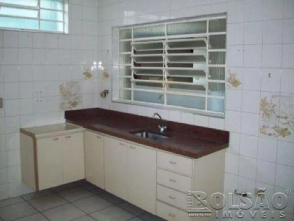 Sobrado à venda com 3 quartos, 194m² - Foto 6