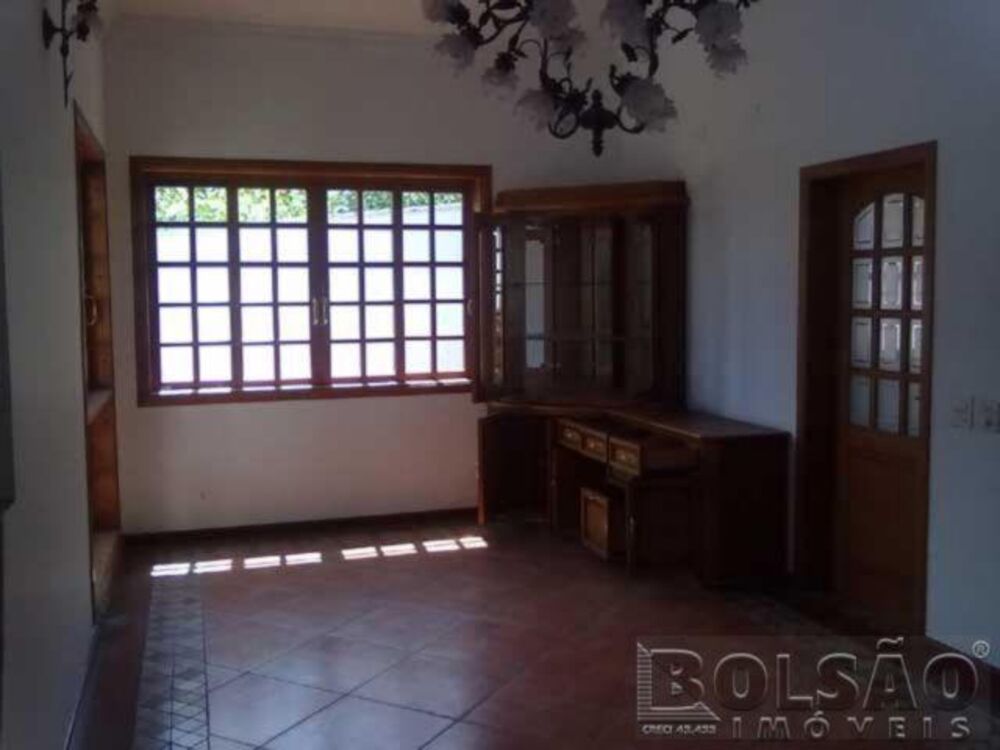 Sobrado, 4 quartos, 600 m² - Foto 1