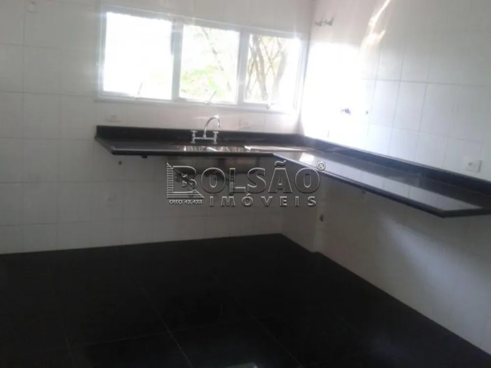 Casa, 3 quartos, 225 m² - Foto 9