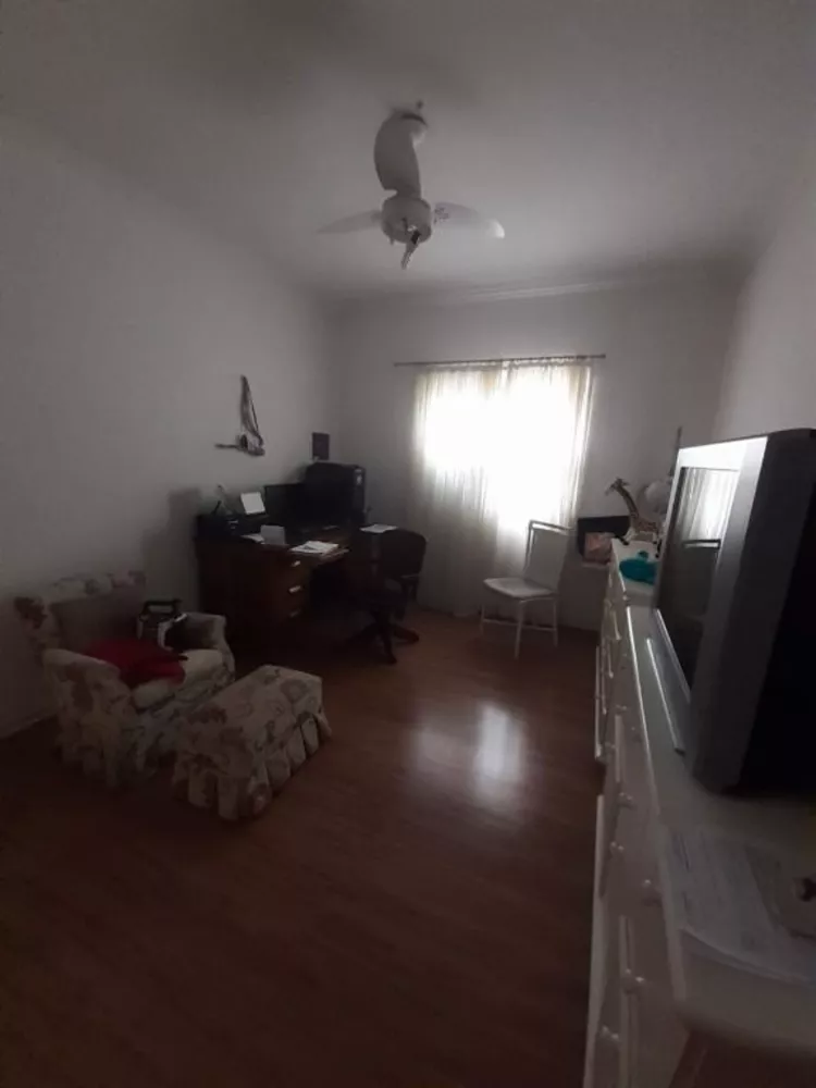 Casa, 3 quartos, 350 m² - Foto 1