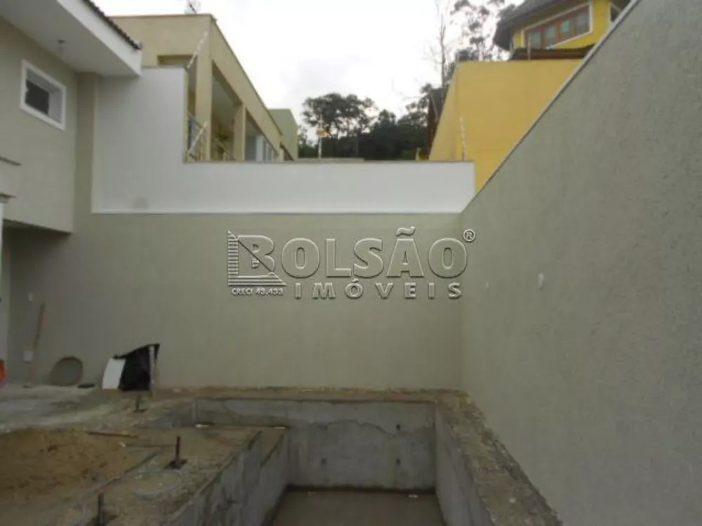 Sobrado à venda com 4 quartos, 300m² - Foto 3