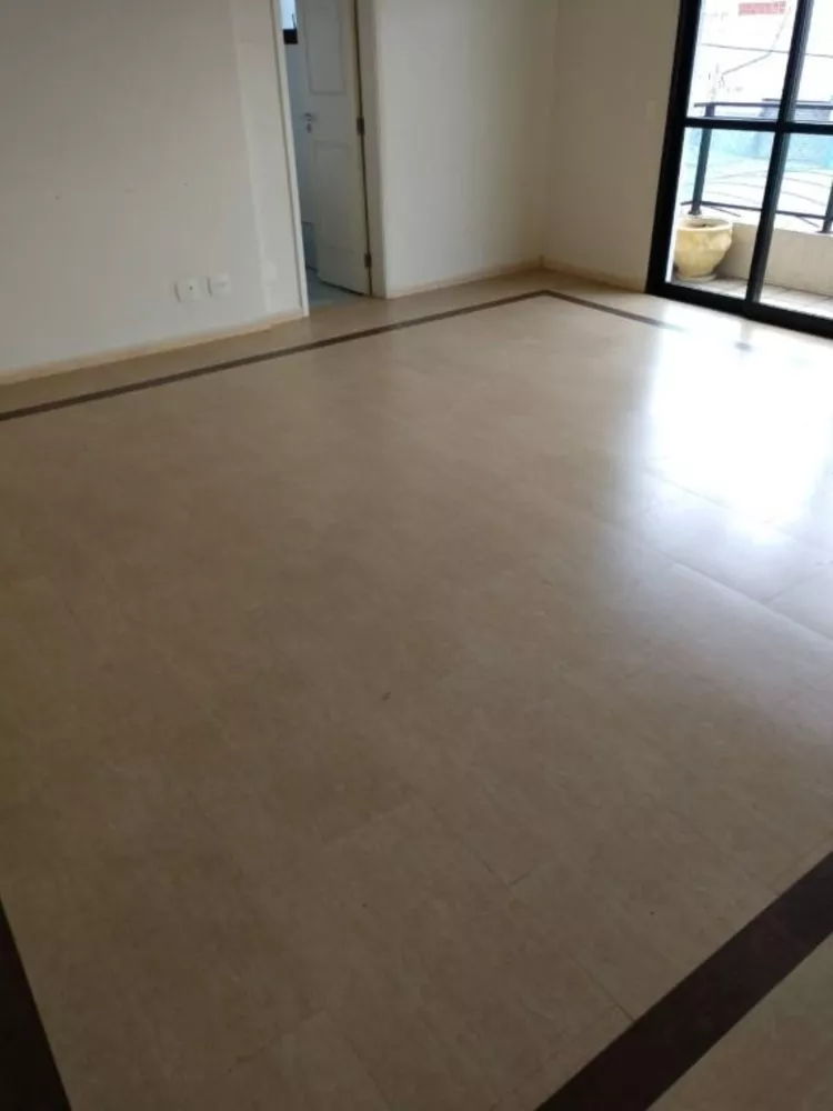 Apartamento para alugar com 3 quartos, 130m² - Foto 23