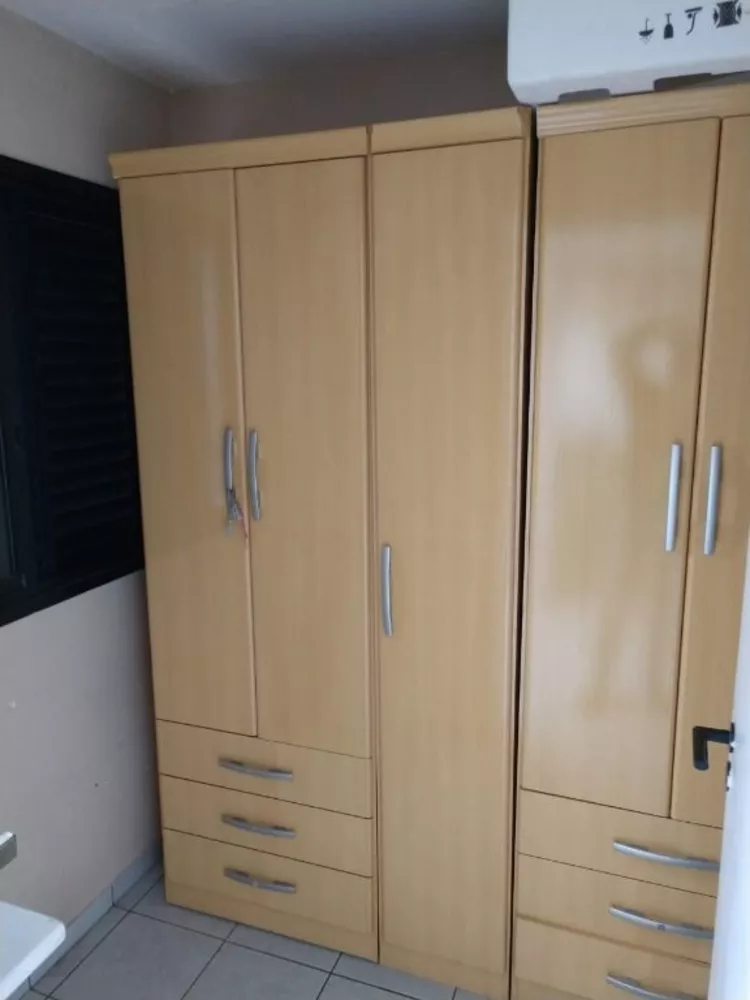 Apartamento para alugar com 3 quartos, 130m² - Foto 21