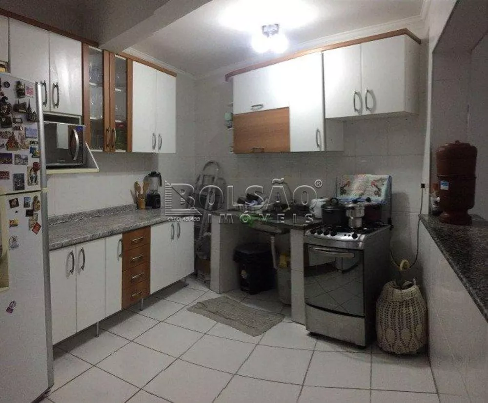 Sobrado à venda com 3 quartos, 200m² - Foto 5