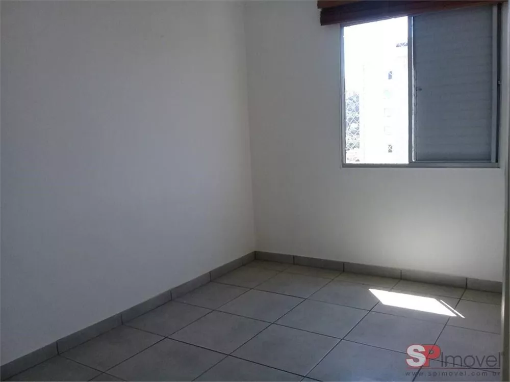 Apartamento para alugar com 2 quartos, 50m² - Foto 3