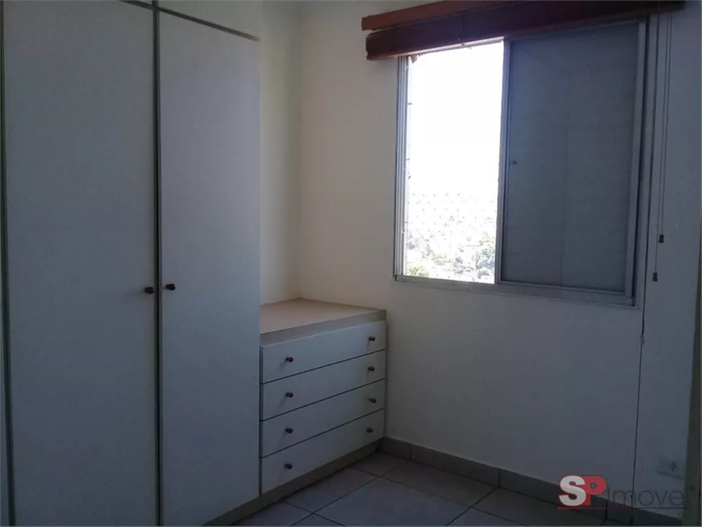 Apartamento para alugar com 2 quartos, 50m² - Foto 4