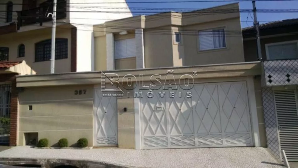 Sobrado à venda com 3 quartos, 250m² - Foto 1