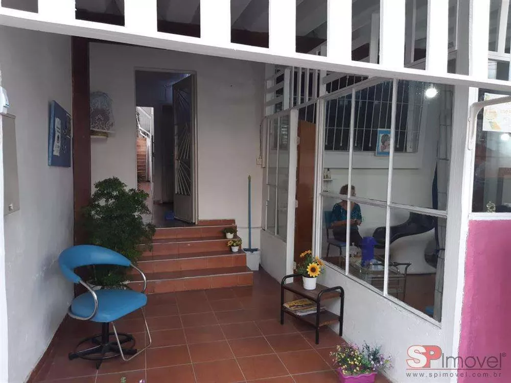 Casa à venda com 2 quartos, 115m² - Foto 1