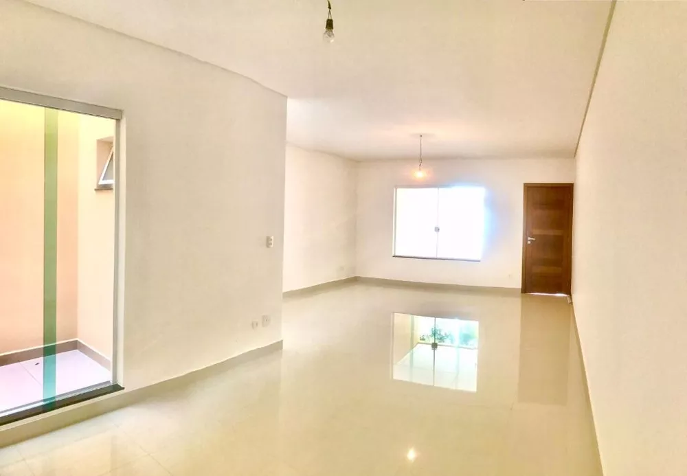 Sobrado à venda com 3 quartos, 177m² - Foto 3