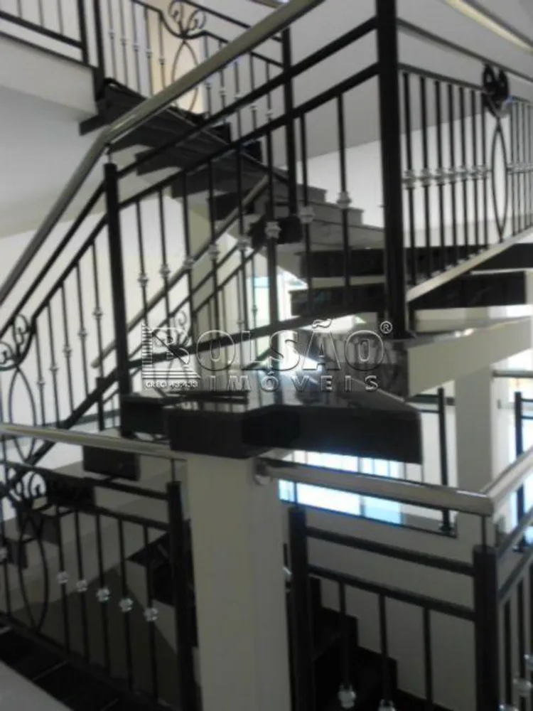 Sobrado, 4 quartos, 380 m² - Foto 4