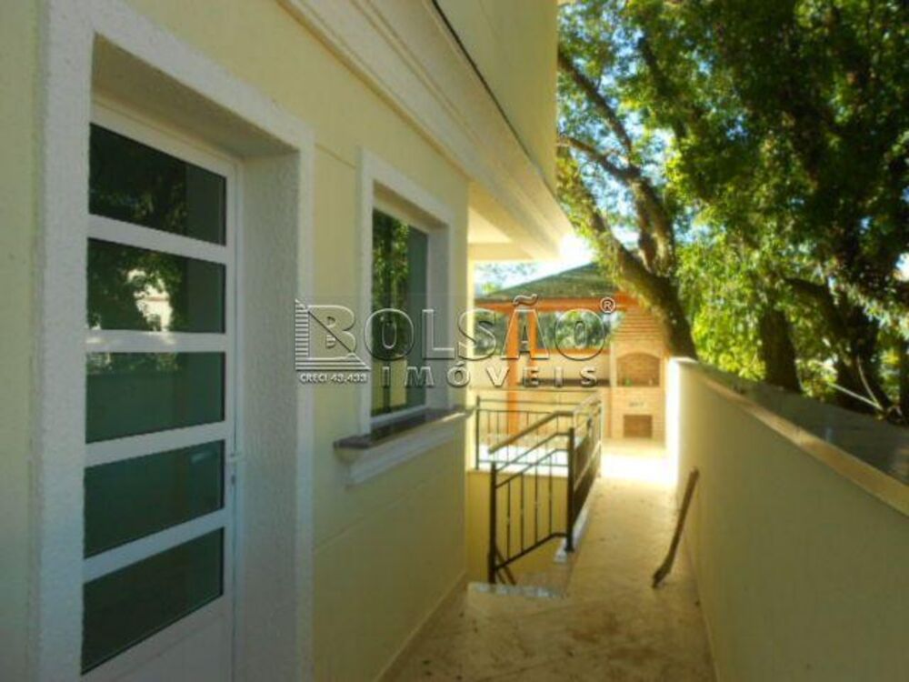 Sobrado, 4 quartos, 380 m² - Foto 1