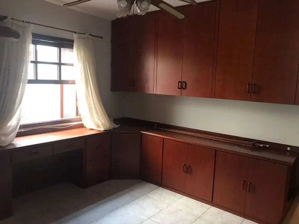 Sobrado, 3 quartos, 400 m² - Foto 1
