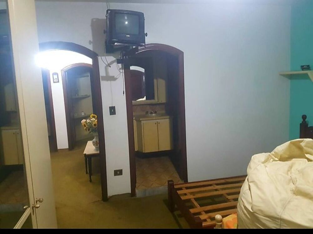 Casa, 4 quartos, 324 m² - Foto 1