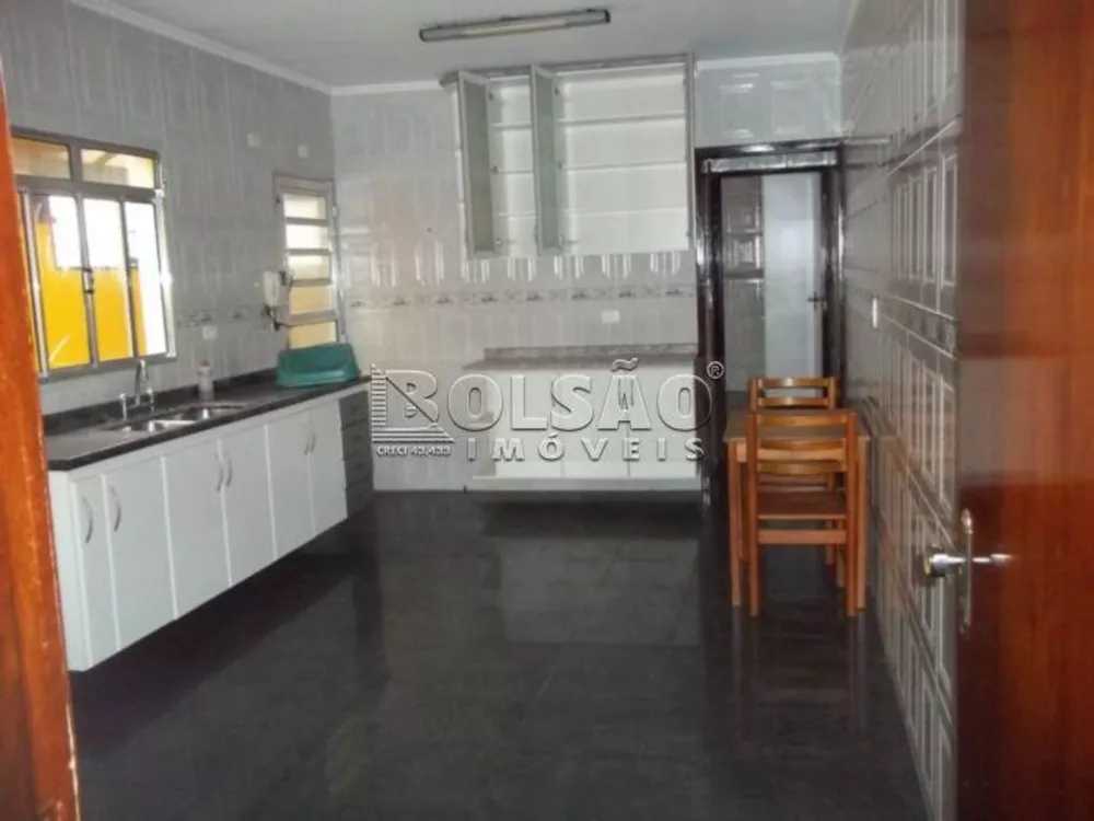 Sobrado à venda com 3 quartos, 200m² - Foto 6