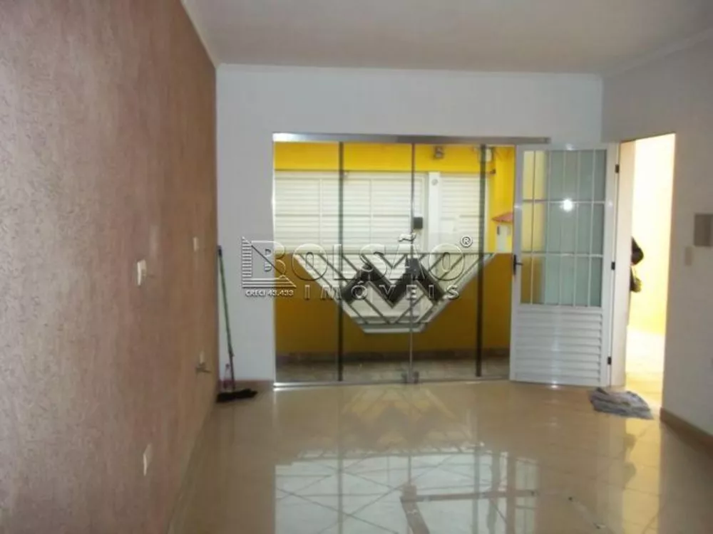 Sobrado à venda com 3 quartos, 200m² - Foto 4