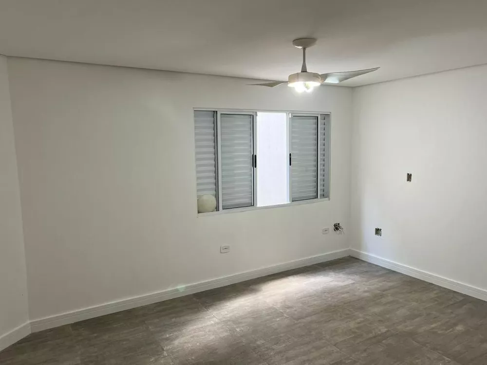 Sobrado à venda com 5 quartos, 324m² - Foto 11