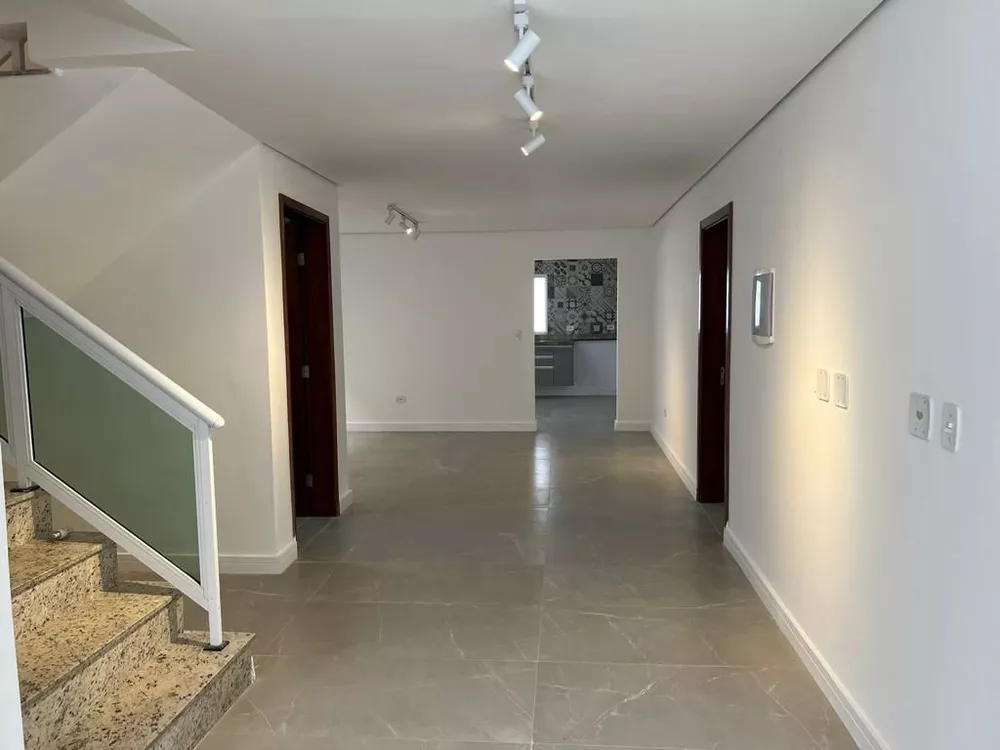 Sobrado à venda com 5 quartos, 324m² - Foto 8