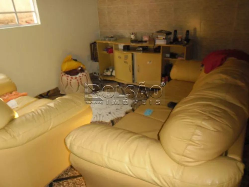 Sobrado, 3 quartos, 240 m² - Foto 1