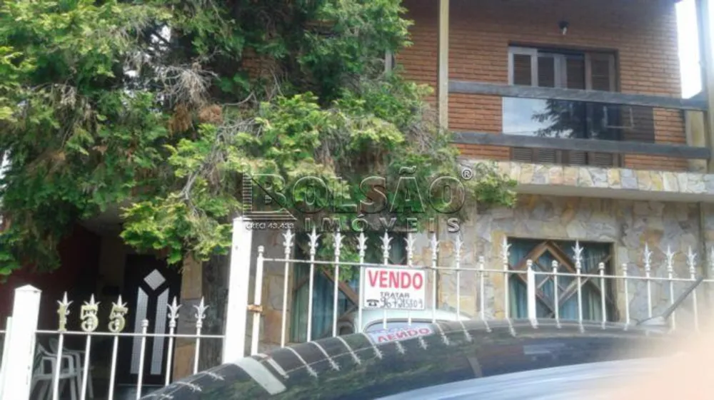 Sobrado, 5 quartos, 257 m² - Foto 1