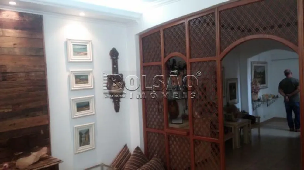 Sobrado, 6 quartos, 500 m² - Foto 1