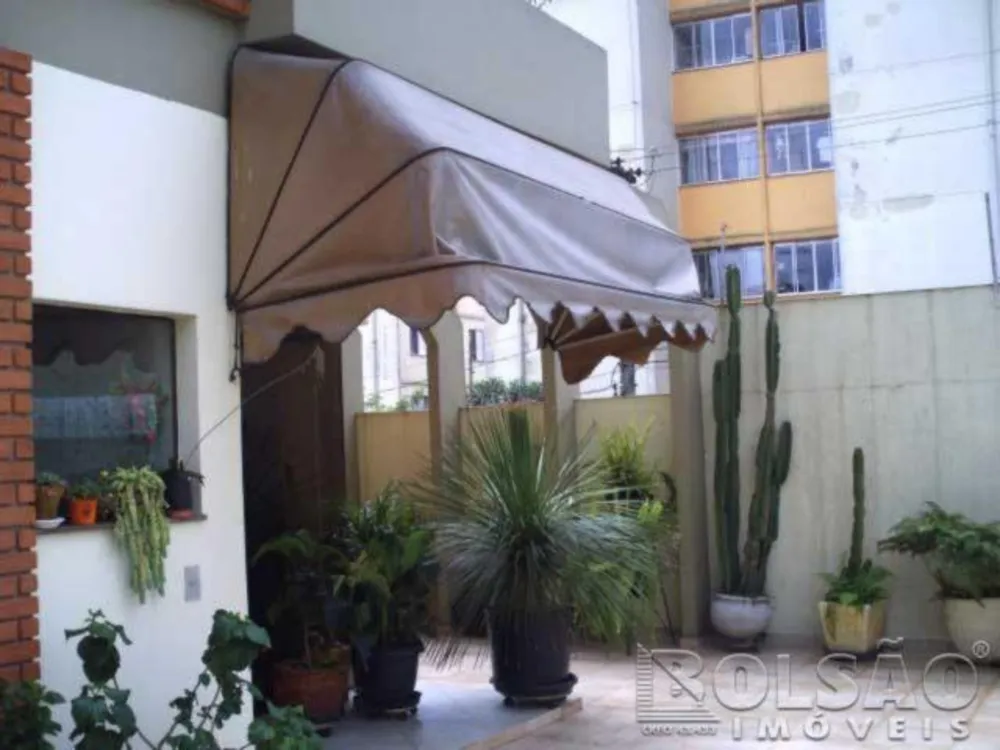 Sobrado, 350 m² - Foto 1