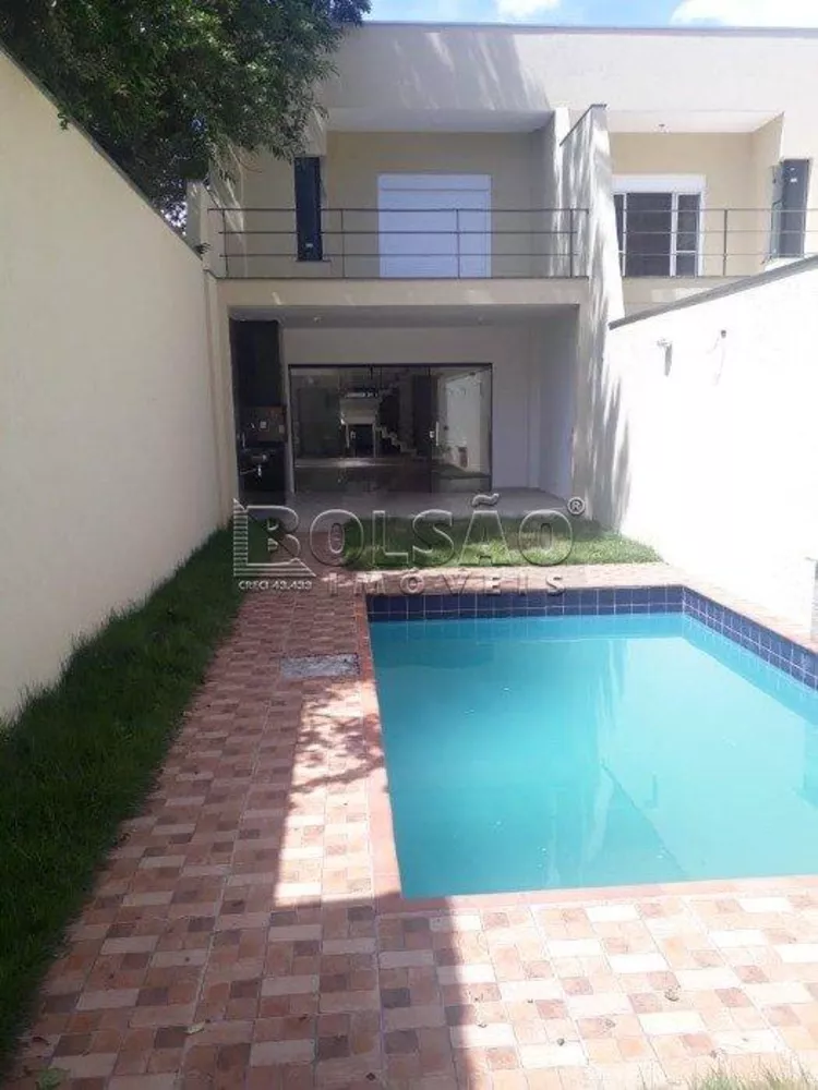 Casa à venda com 4 quartos, 300m² - Foto 3