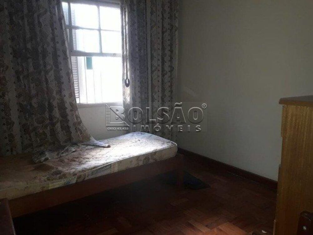 Casa, 3 quartos, 200 m² - Foto 1