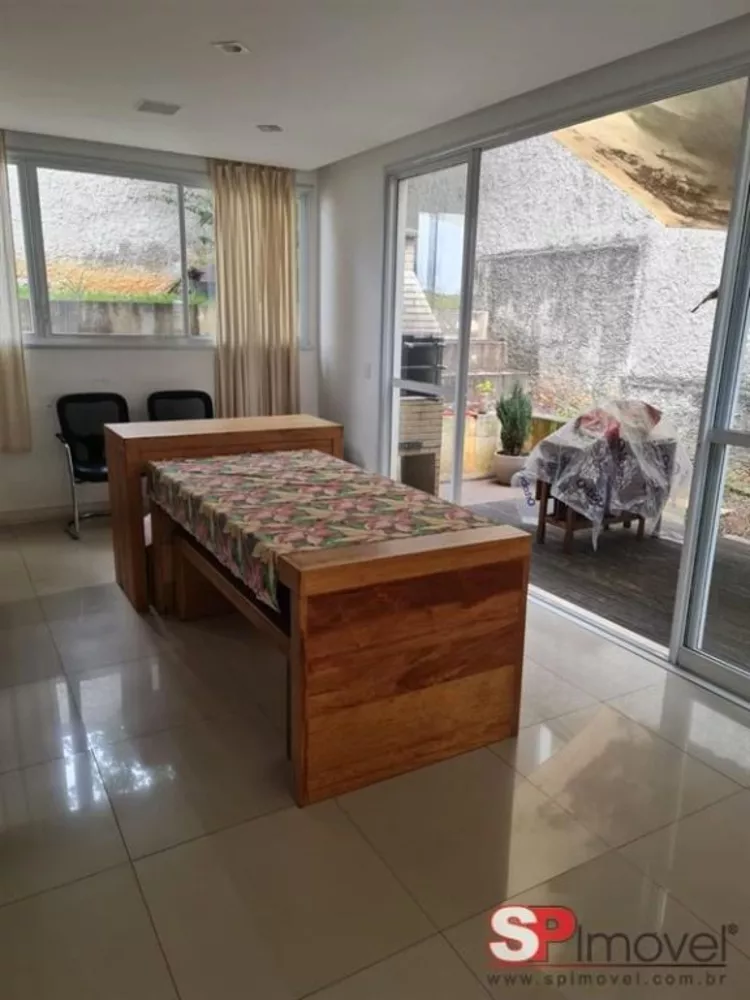 Sobrado à venda com 4 quartos, 228m² - Foto 3