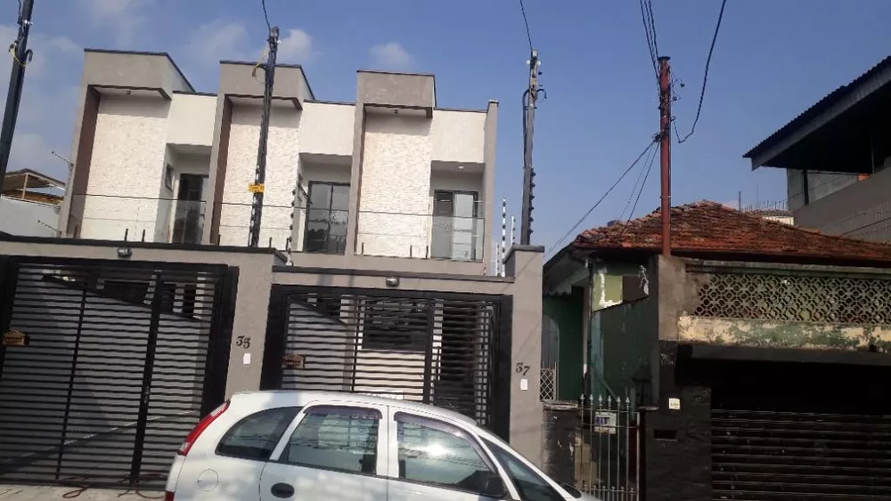 Sobrado à venda com 3 quartos, 450m² - Foto 1