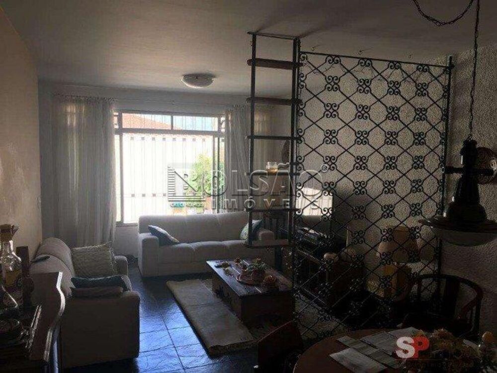 Casa, 4 quartos, 250 m² - Foto 1