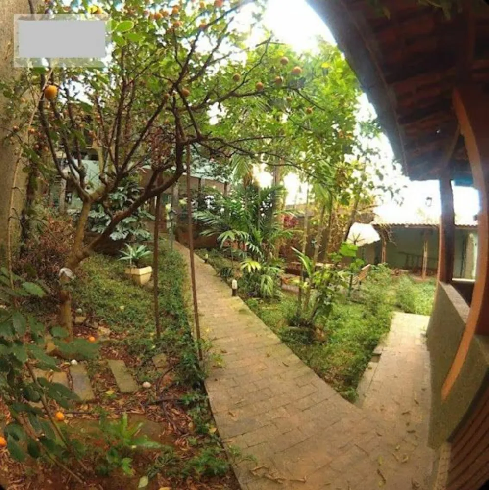 Sobrado, 3 quartos, 630 m² - Foto 1