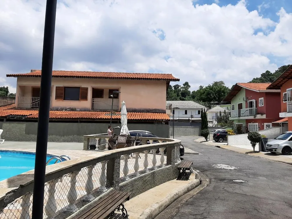 Sobrado, 3 quartos, 176 m² - Foto 1