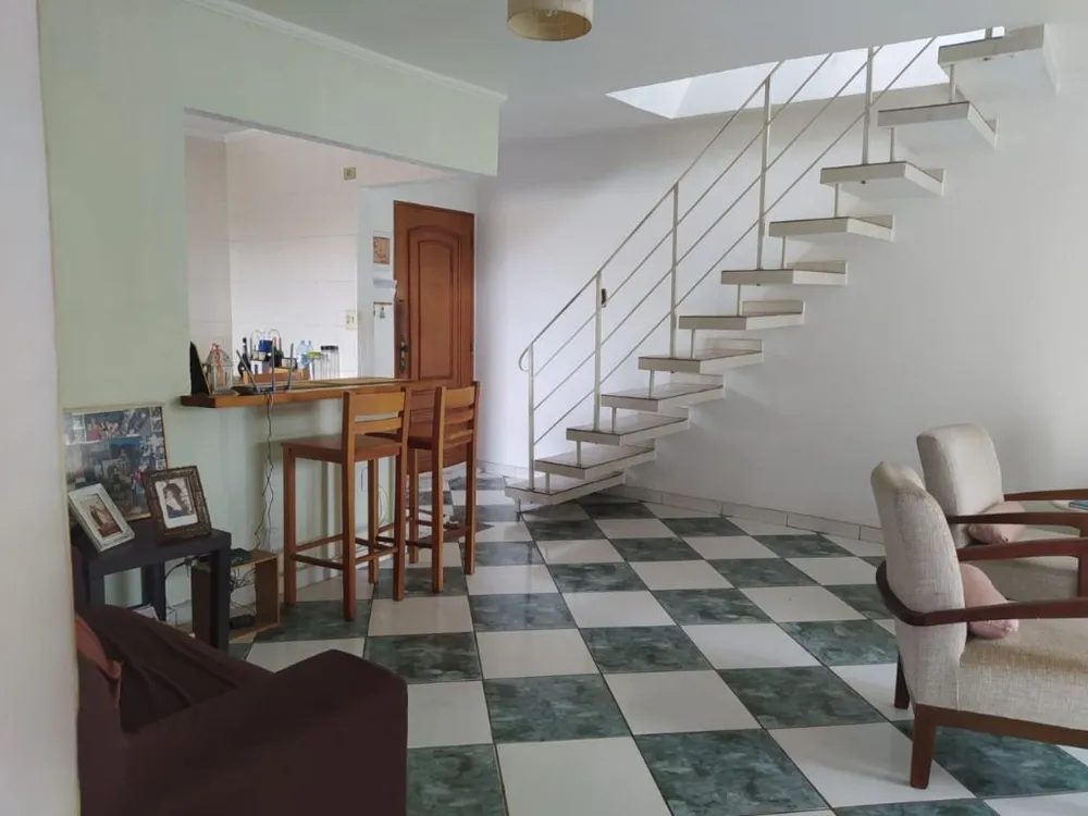 Apartamento, 3 quartos, 160 m² - Foto 1