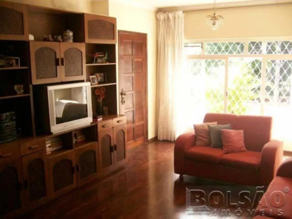 Casa, 3 quartos, 200 m² - Foto 2