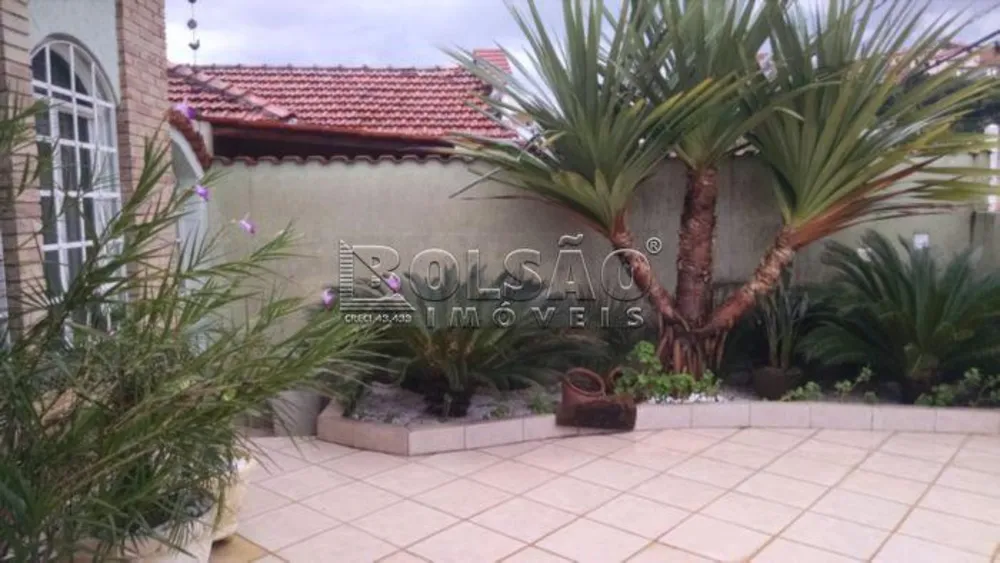 Casa, 3 quartos, 280 m² - Foto 1