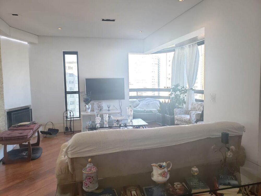 Apartamento, 3 quartos, 168 m² - Foto 2