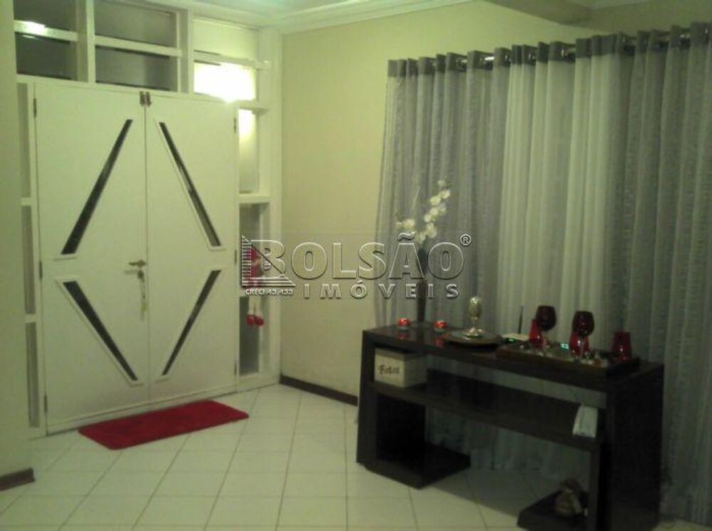 Sobrado, 3 quartos, 430 m² - Foto 2