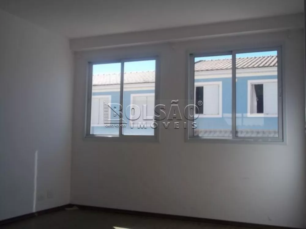 Casa à venda com 3 quartos, 75m² - Foto 10