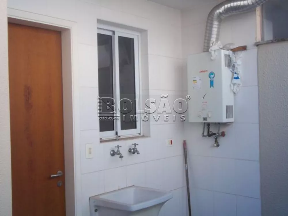 Casa à venda com 3 quartos, 75m² - Foto 12