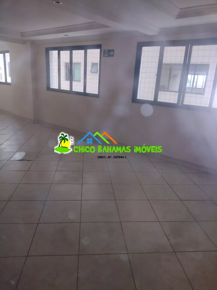 Apartamento à venda com 2 quartos, 70m² - Foto 3