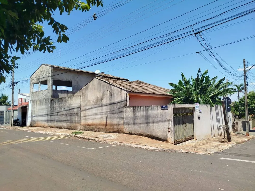Casa, 4 quartos, 280 m² - Foto 2